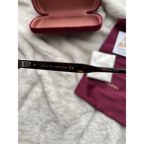 Gucci Glasses - Under Retail - Picture 4 of 5